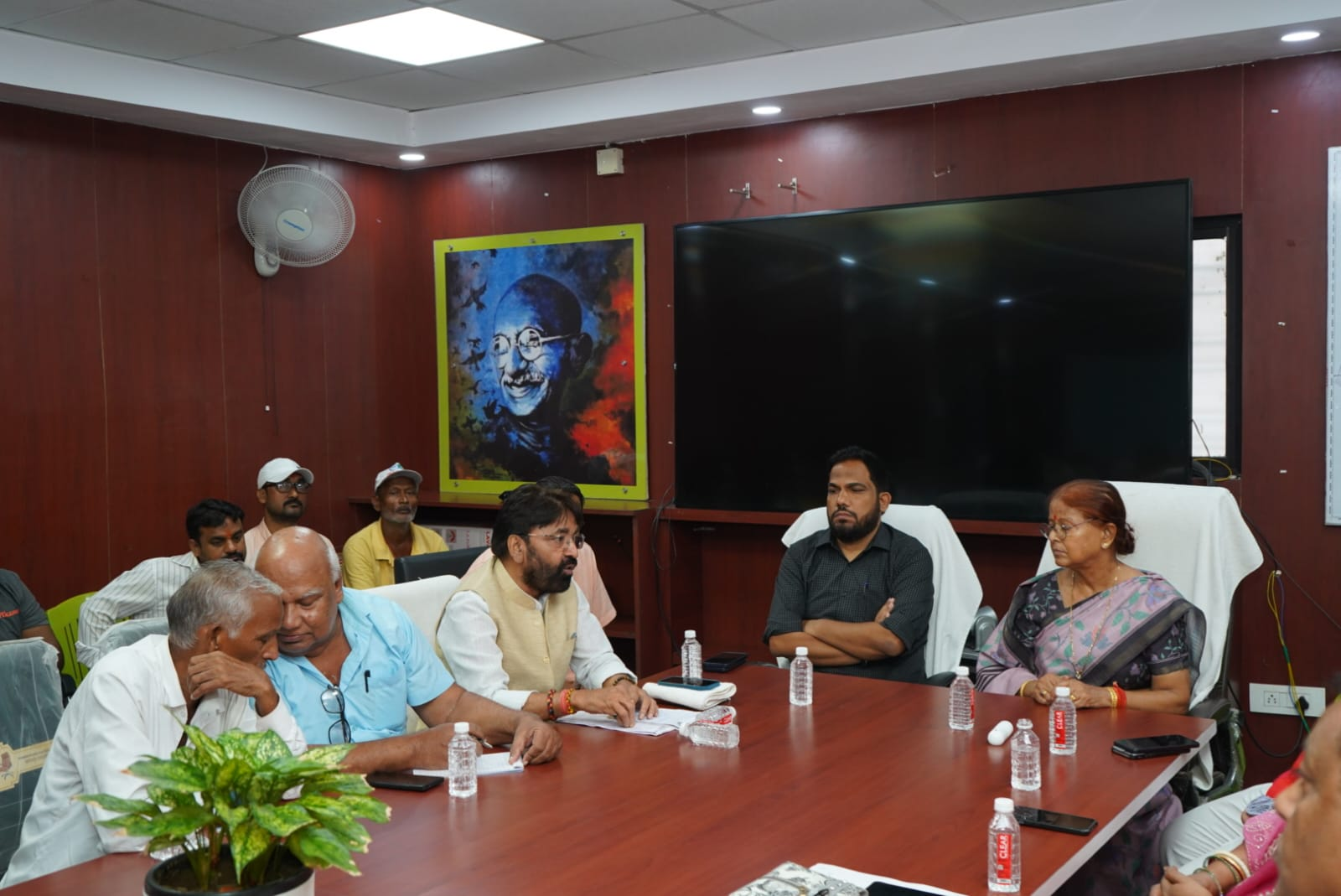 पटना नगर निगम कर्मचारी संघ की महापौर के साथ बैठक, सफाई कर्मियों की अनिश्चितकालीन हड़ताल और तीन सूत्री मांगों पर चर्चा