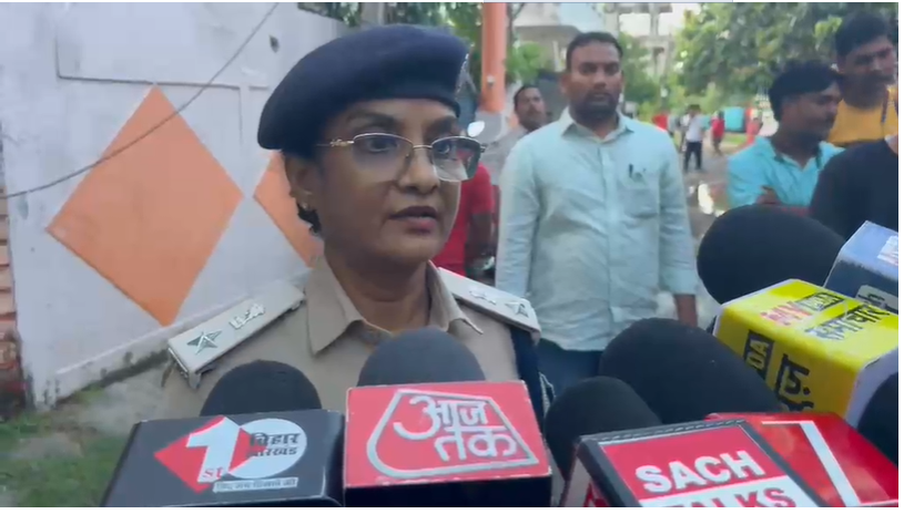पटना के राजीव नगर में फायरिंग से सनसनी, एक युवक को गोली लगी, दूसरे की छत से गिरकर मौत
