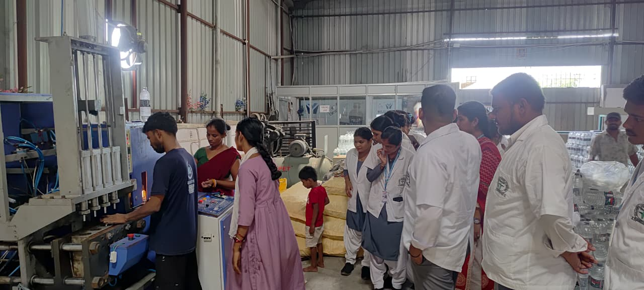  वाटर प्यूरीफिकेशन प्लांट का दौरा, पाटलिपुत्र कॉलेज ऑफ नर्सिंग के छात्रों ने लिया प्रैक्टिकल ट्रेनिंग