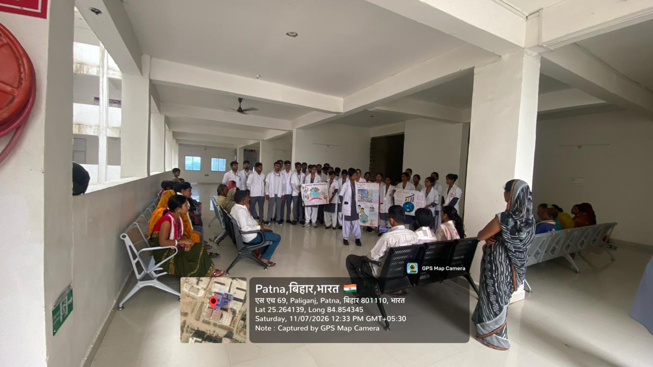 विश्व जनसंख्या दिवस पर हिमालय कॉलेज ऑफ नर्सिंग का जागरूकता अभियान, नुक्कड़ नाटक से दिया परिवार नियोजन का संदेश