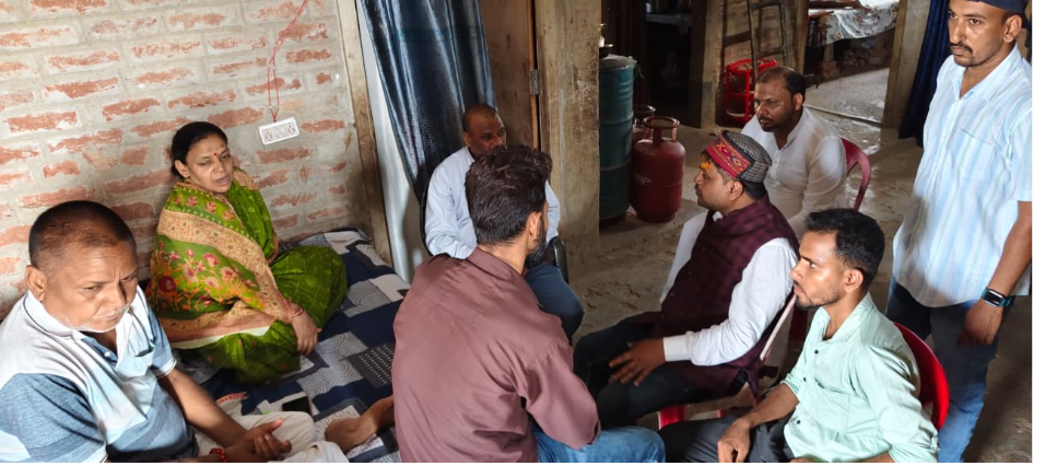 भरत भूषण तिवारी केस: मानवाधिकार अधिवक्ता एस.के. झा ने परिजनों से की मुलाकात, 3 अगस्त को आयोग में अगली सुनवाई