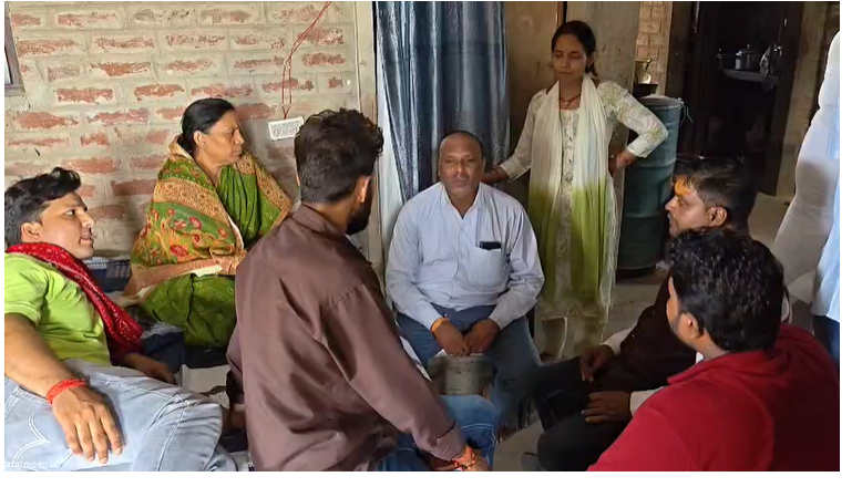 भरत भूषण तिवारी केस: मानवाधिकार अधिवक्ता एस.के. झा ने परिजनों से की मुलाकात, 3 अगस्त को आयोग में अगली सुनवाई