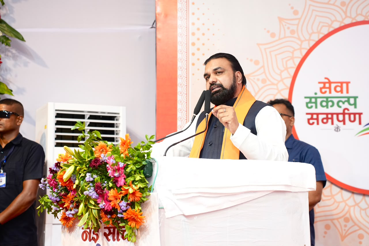 Bihar News: यह सरकार आपकी है...बिहार की जनता की है, हम तो आपके सेवक हैं, 100 दिन पूरे होने पर CM सम्राट की घोषणा