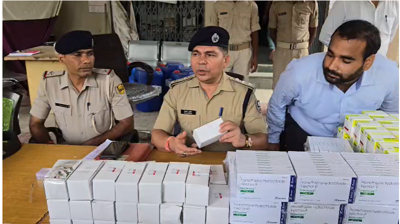 मोतिहारी में नशीले इंजेक्शनों की बड़ी खेप जब्त, दो तस्कर गिरफ्तार, नेपाल कनेक्शन का खुलासा