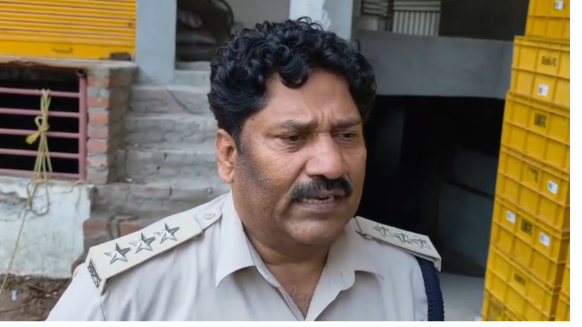 BIHAR: स्पा सेंटर पर स्पेशल क्राइम ब्रांच की रेड, सेक्स रैकेट का खुलासा!, पकड़े गये 4 युवती और 2 युवक 