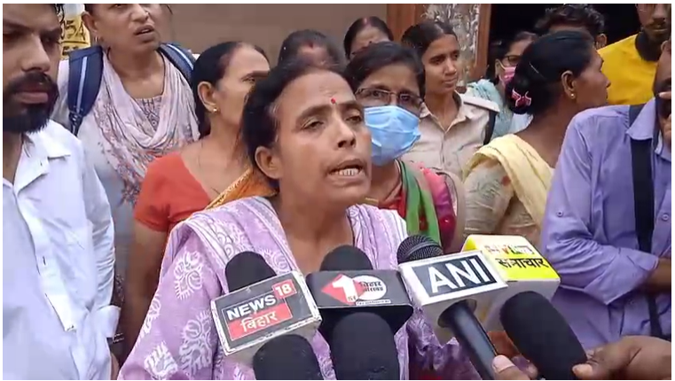 PMCH में जमकर हंगामा: इलाज के दौरान नर्स के पति की मौत, डॉक्टरों पर मारपीट और लापरवाही का आरोप, निशांत कुमार से अस्पताल में कैमरा लगाने की मांग
