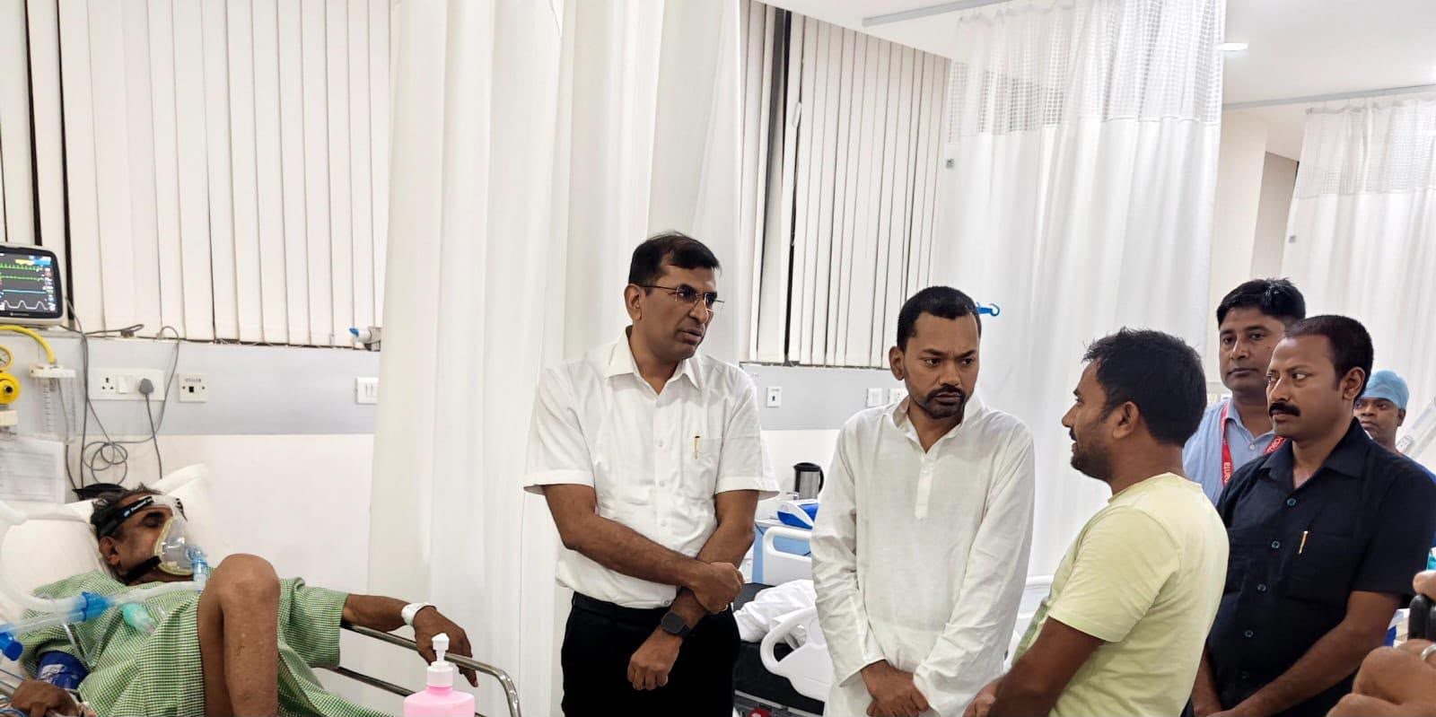 दिल्ली का दौरा बीच में छोड़ पटना लौटे स्वास्थ्य मंत्री निशांत कुमार, मेदांता अस्पताल पहुंचकर घायलों का जाना हाल