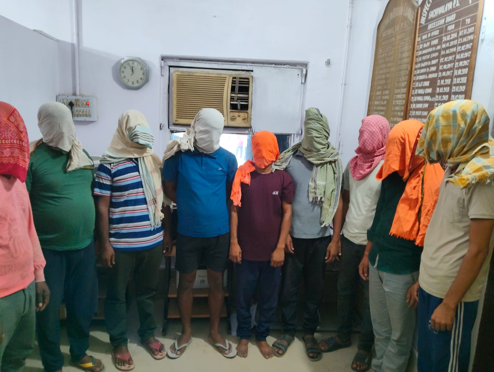 सिपाही भर्ती परीक्षा में फर्जीवाड़ा: पटना पुलिस ने 10 आरोपियों को किया गिरफ्तार, 563 अभ्यर्थी जांच के घेरे में