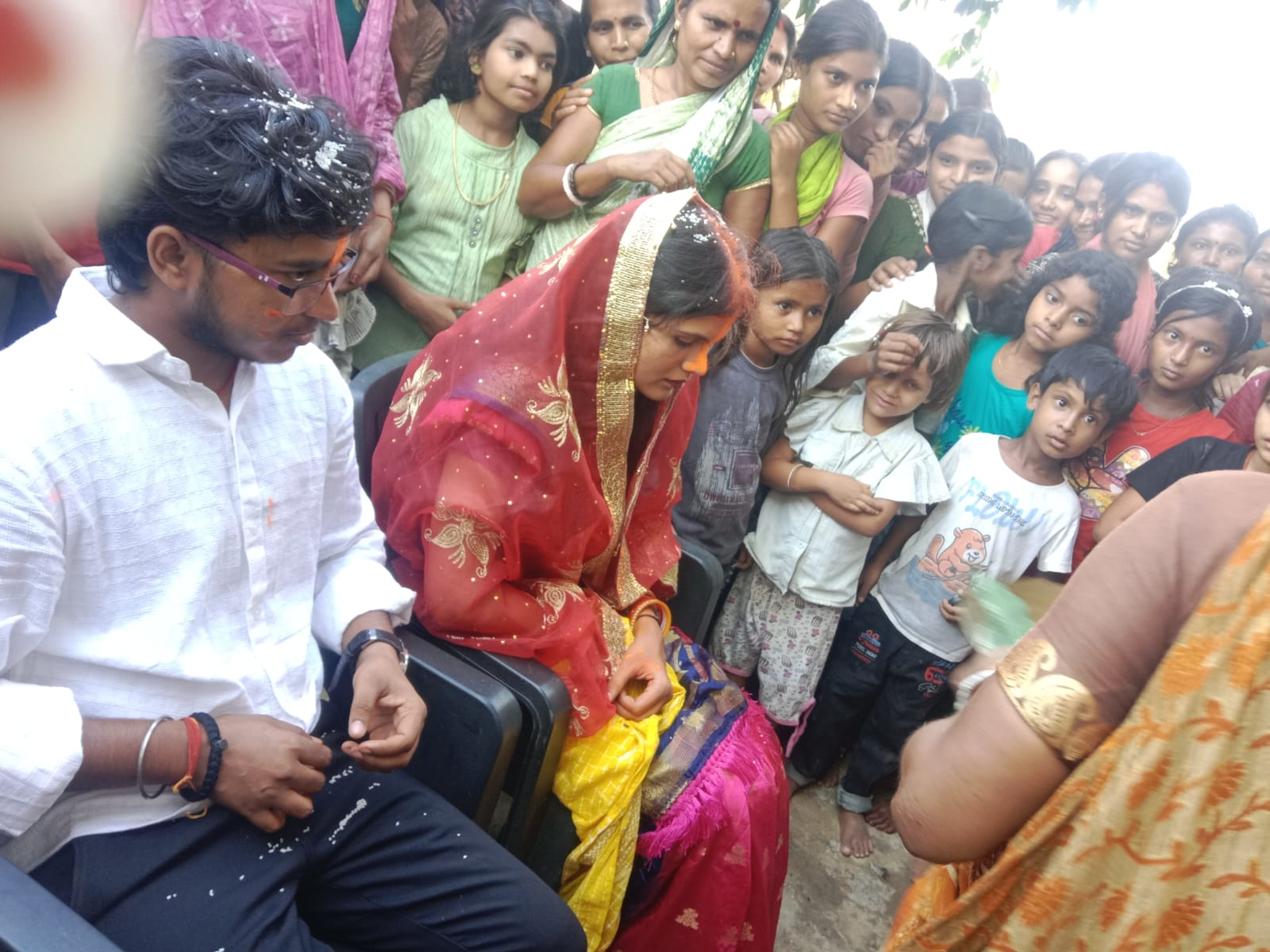 जमुई में फुफेरी बहनों ने रचाई शादी, बैंक से लोन लेकर कराया लिंग परिवर्तन, राखी से राहुल बनकर BPSC शिक्षिका नयनश्री का थामा हाथ
