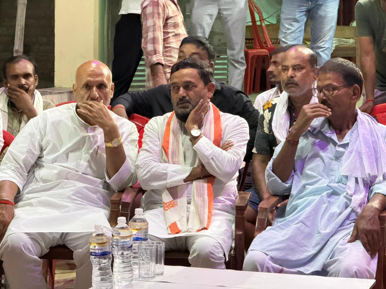 रौशन आनंद के परिवारवालों से मिले जन सुराज नेता किशोर कुमार, प्रिंस यादव की संदिग्ध मौत की CBI जांच की मांग