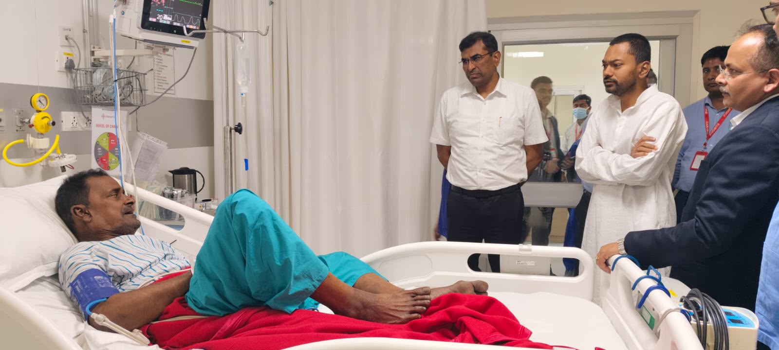 दिल्ली का दौरा बीच में छोड़ पटना लौटे स्वास्थ्य मंत्री निशांत कुमार, मेदांता अस्पताल पहुंचकर घायलों का जाना हाल