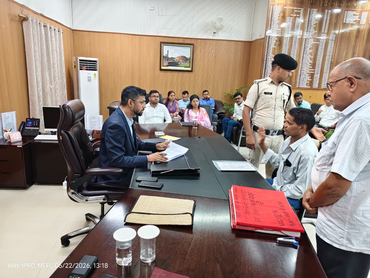 कुमार गौरव ने संभाली मुजफ्फरपुर डीएम की जिम्मेदारी, जनकल्याण योजनाओं को अंतिम व्यक्ति तक पहुंचाने का लिया संकल्प