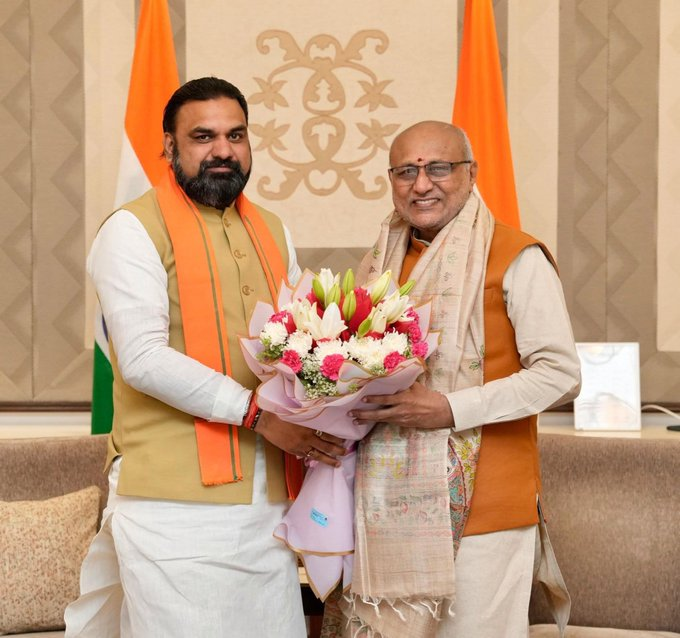 दिल्ली में बिहार कैडर के IAS-IPS अधिकारियों के साथ CM सम्राट चौधरी ने की बैठक, सुशासन और विकसित बिहार के विजन पर हुई चर्चा
