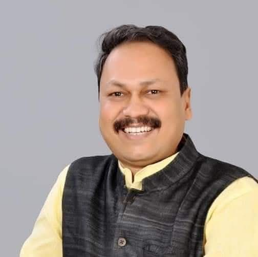 कांग्रेस नेता प्रवीण सिंह कुशवाहा की सड़क हादसे में मौत, ड्राइवर सहित 3 लोग घायल