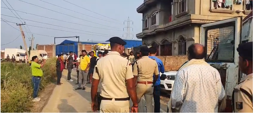 पटना में दिनदहाड़े 27 लाख की लूट, हथियारबंद बदमाशों ने CMS कैश वैन को बनाया निशाना