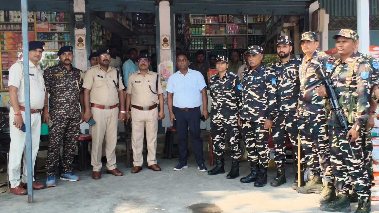 इंडो-नेपाल बॉर्डर पर बड़ी कार्रवाई, किराना दुकान से लाखों की नेपाली और भारतीय करेंसी बरामद