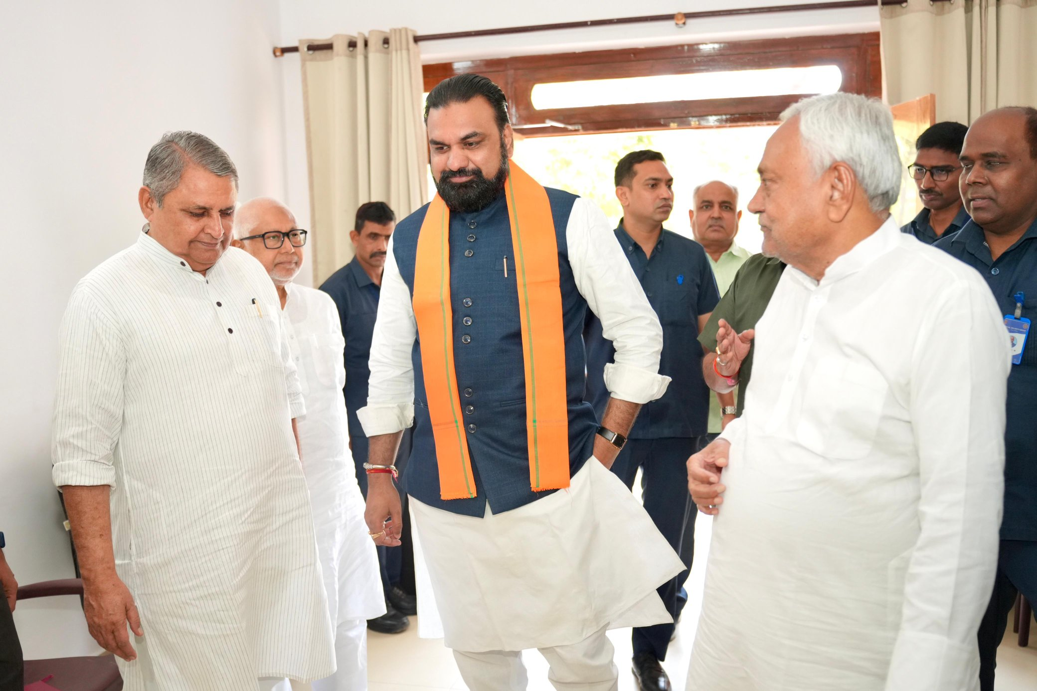  CM सम्राट चौधरी दिल्ली रवाना, मंत्रिमंडल विस्तार को लेकर BJP के शीर्ष नेताओं से करेंगे मुलाकात