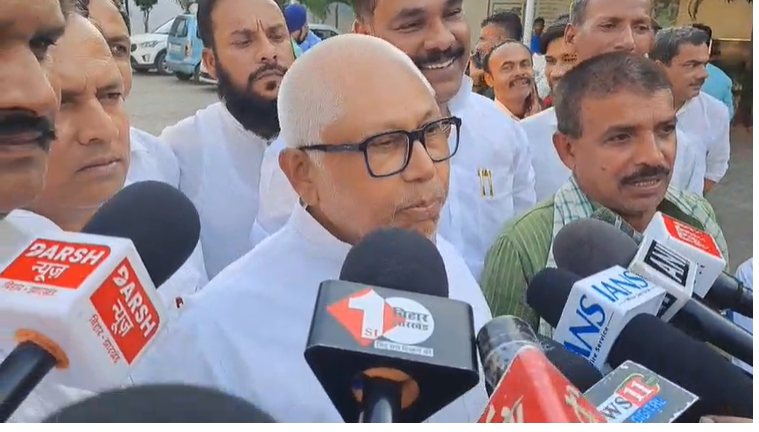 कैबिनेट विस्तार से पहले अचानक JDU दफ्तर पहुंचे नीतीश कुमार, बोले संजय गांधी..उनके आने की जानकारी हम लोगों को भी नहीं थी