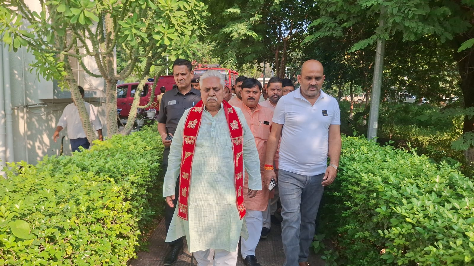 गया सर्किट हाउस में AC ब्लास्ट से लगी आग, बगल के रूम में पत्नी के साथ ठहरे हुए थे विदेश मंत्रालय के डायरेक्टर