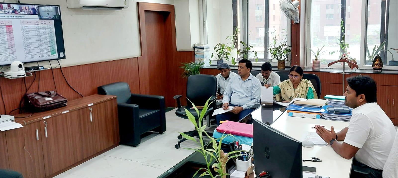 दुर्गा पूजा में हुड़दंगियों की खैर नहीं, ट्रैफिक रूल तोड़ा तो होगी सख्त कार्रवाई, बिना हेलमेट घर से ना निकलें