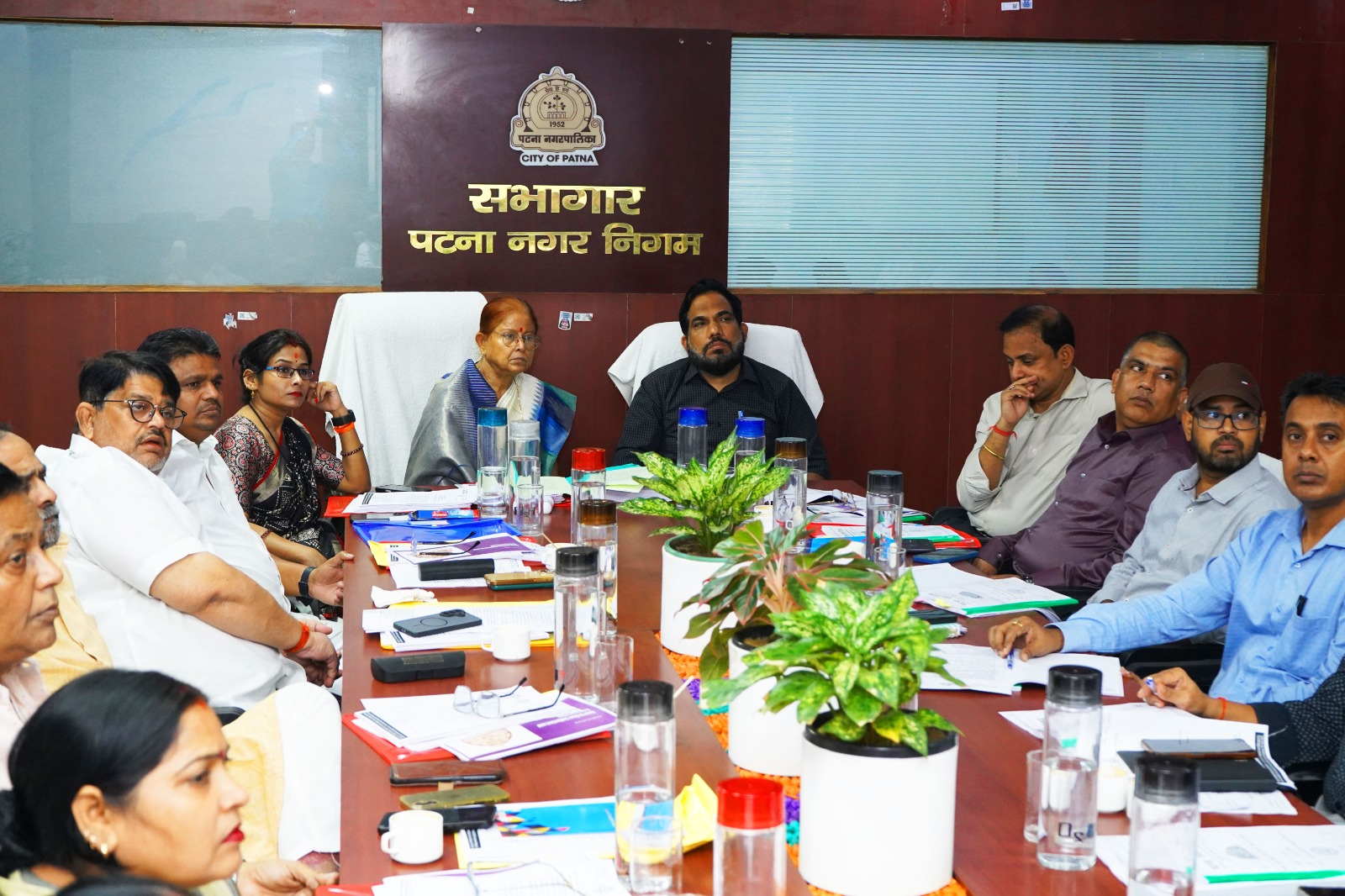 पटना में सफाई व्यवस्था होगी और मजबूत, 9,600 सफाईकर्मियों को लेकर नगर निगम ने लिया बड़ा फैसला