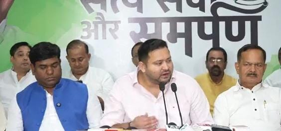मुकेश सहनी ने मोदी सरकार और चुनाव आयोग पर बोला बड़ा हमला, कहा..वोट काटकर और पैसे बांटकर सरकार बनाने का खेल लोकतंत्र के लिए खतरनाक
