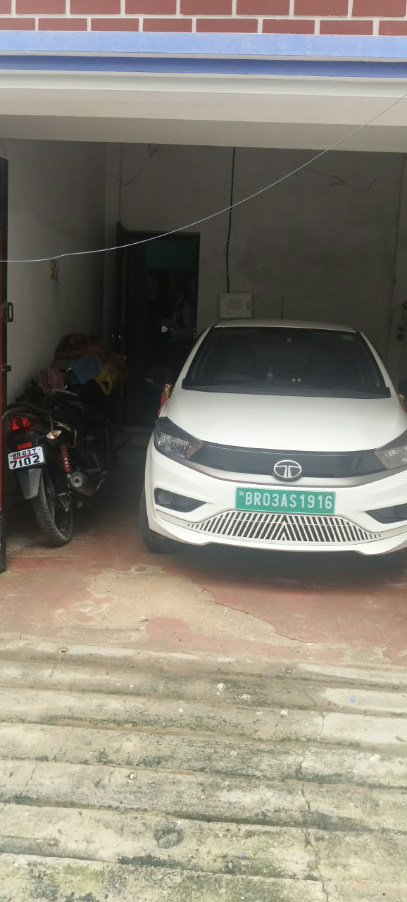 परिवहन विभाग के धनकुबेर दारोगा के ठिकानों पर छापेमारी, आय से अधिक संपत्ति अर्जित करने के मामले में EOU का बड़ा एक्शन....