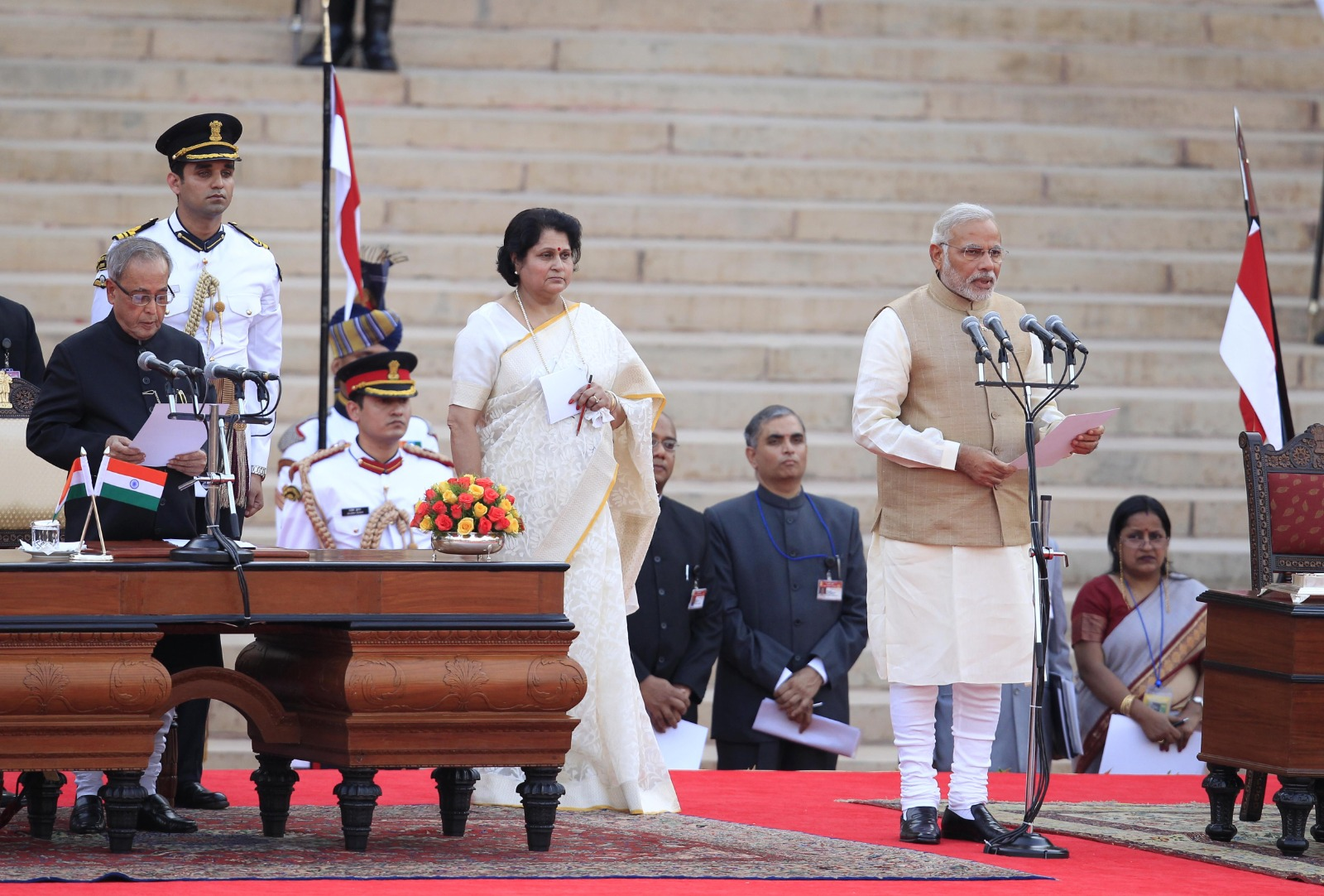 PM Modi Birthday 2026 : कभी ऐसे दिखते थे नरेंद्र मोदी! RSS से प्रधानमंत्री बनने तक की Unseen Photos