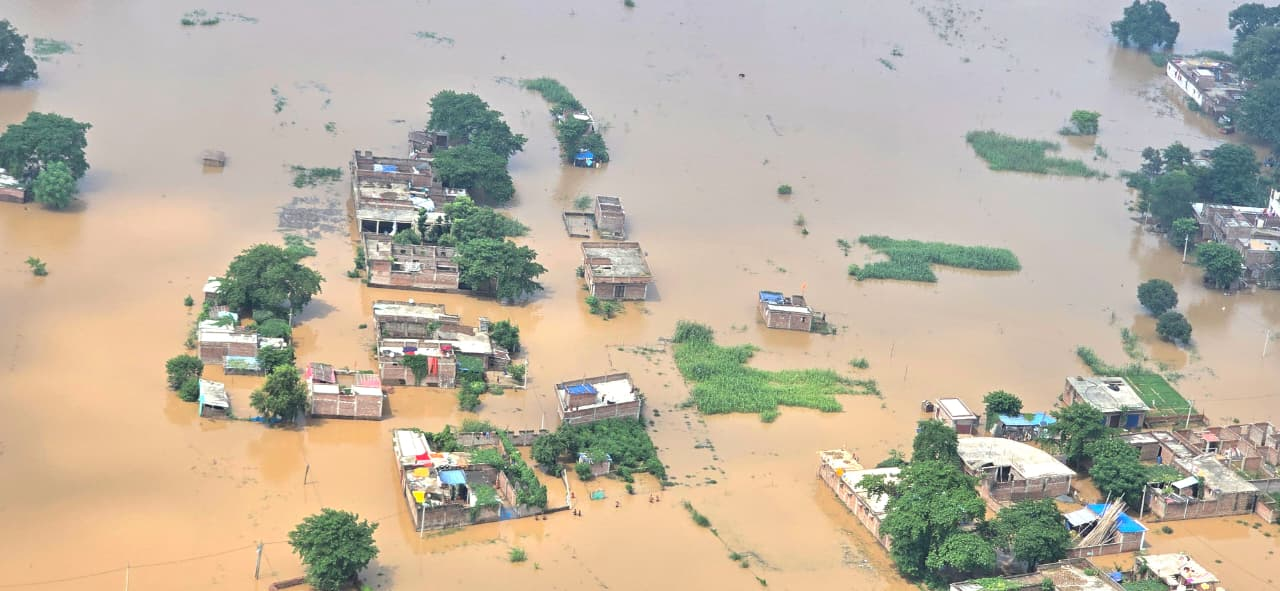 बिहार में फिर बढ़ा बाढ़ का खतरा, CM सम्राट चौधरी ने किया एरियल सर्वे, अधिकारियों को दिए सख्त निर्देश