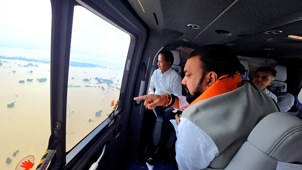बिहार में फिर बढ़ा बाढ़ का खतरा, CM सम्राट चौधरी ने किया एरियल सर्वे, अधिकारियों को दिए सख्त निर्देश