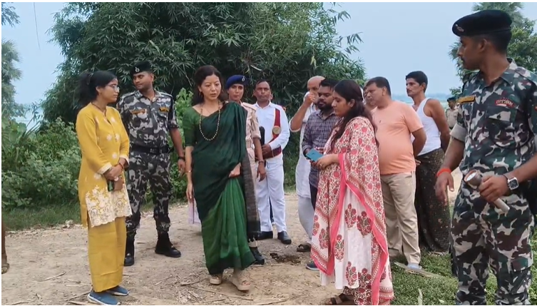 जहानाबाद के बाढ़ प्रभावित इलाकों का DM ने किया ग्राउंड विजिट, ग्रामीणों की समस्याओं का लिया जायजा